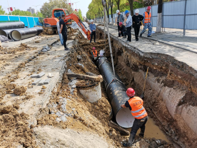 我市中兴大道供水主管道工程开工建设