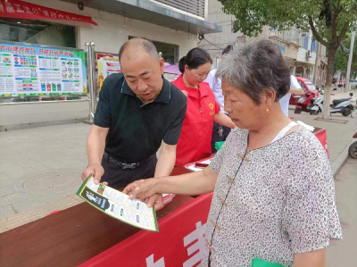 枣阳市王城镇人大代表开展禁毒日宣传活动