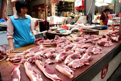 农业农村部：全国猪肉均价同比下降 鸡蛋均价同比上涨