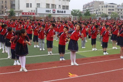 枣阳三实小：浸润红色力量　擦亮品行底色