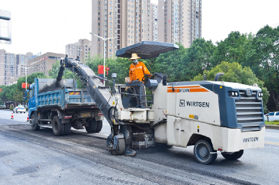 枣阳市公路养护中心： 确保夏季道路安全畅通
