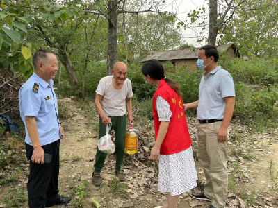 【我们的节日·中秋】市应急管理局：节前慰问困难户