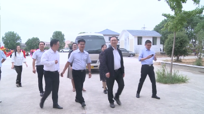 V视 | 王忠运来我市调研督办老年大学向基层延展工作