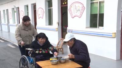 V视 | “最美养老护理员”丁双平：行善尽孝，为老人安享晚年撑起一片天