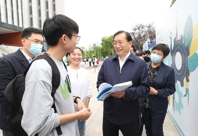 王忠林到中国地质大学（武汉）调研