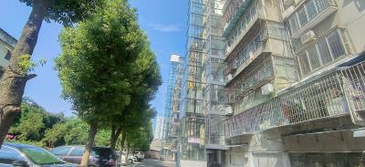 枣阳市老旧小区加装电梯让幸福“一键直达”