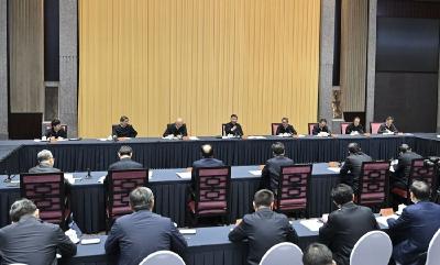 习近平主持召开深入推进长三角一体化发展座谈会强调 推动长三角一体化发展取得新的重大突破 在中国式现代化中更好发挥引领示范作用
