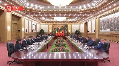 习近平同刚果（布）总统萨苏会谈