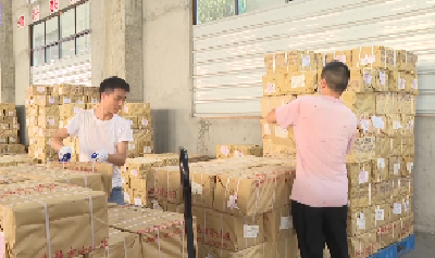 V视 | 市新华书店全力保障新学期教材配送工作