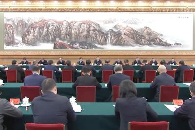 独家视频丨习近平出席民营企业座谈会并发表重要讲话