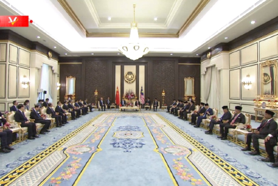 独家视频丨习近平会见马来西亚最高元首：一道开启中马关系新的“黄金50年”