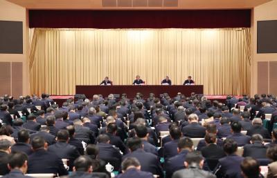 王忠林：以“干部素质提升年”为抓手 铸魂强基选贤聚才