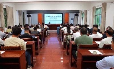 V视 | 我市开展畜牧科技特派员团队夏季动物生产防疫工作培训