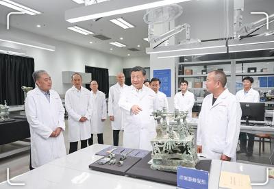 近镜头·习近平的文化足迹｜“期待着更长的中华文明的发现发掘”