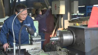【视频】浠水县举行车工职业技能决赛