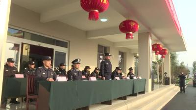 【视频】黄冈市260多名巡特警在浠水参加拉动演练