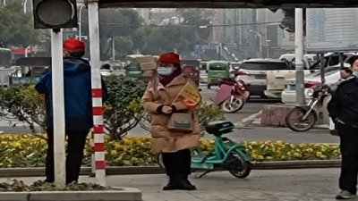 文明出行来引导 志愿服务展风貌