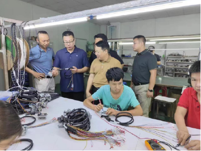 县机关事务服务中心 组织赴广东开展招商引资工作