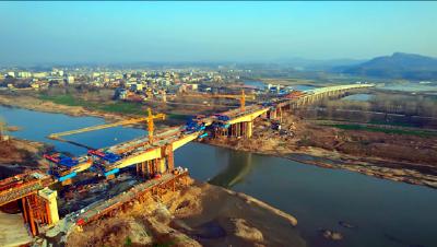 【视频】兰溪浠水河特大桥5月中旬将完成合龙