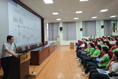 为梦想“导航”——中南财经政法大学招生团“打卡”浠水一中