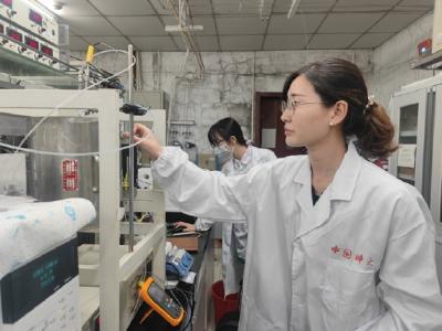 创造条件 发挥女性在科技创新中的重要力量