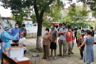 【疫情防控】宜城重点产业服务中心：有序开展重点人群核酸检测