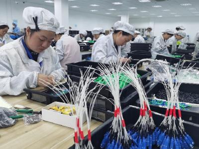 为中小微企业纾困减负　更多利好政策可期