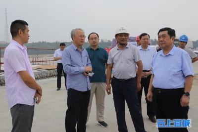 国家防办工作组来宜检查督导汉江在建工程防汛工作
