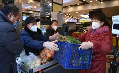 新华全媒+丨千年古都重燃“烟火气”——西安街头复工复业见闻 