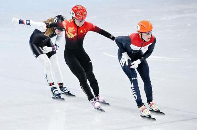 11日看点：短道速滑再冲金 钢架雪车盼夺牌