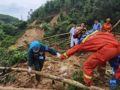 广西北流发生泥石流灾害 致7人死亡1人失联