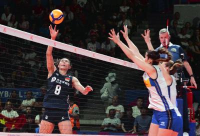 中国女排力克意大利队 收获世联赛三连胜