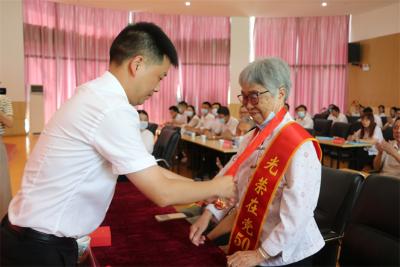  【下基层察民情解民忧暖民心】宜城市委组织部联合教育系统开展7月主题党日活动