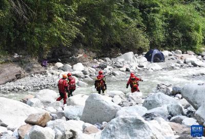 四川彭州龙槽沟“8·13”突发山洪灾害致7人死亡、8人轻伤 