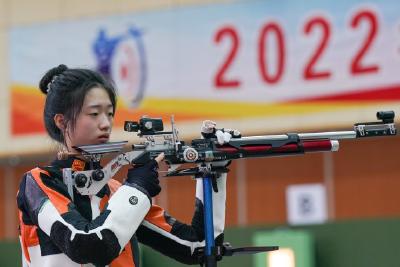 射击世锦赛 | 黄雨婷女子10米气步枪摘银 中国队收获两个奥运席位