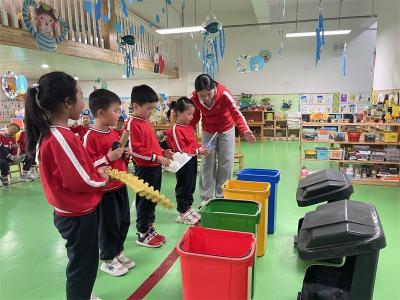 宜城市实验幼儿园：垃圾分类绿色“童”行