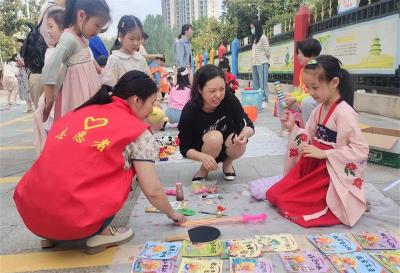 龙头街道乔家营社区：“跳蚤市场”旧物置换 低碳环保从我做起