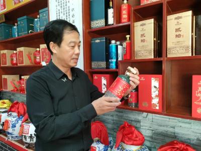 人大代表张泽舫：行商有温度  助人有热度