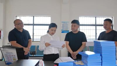 肖平调研督导农业产业发展、防汛抗旱等工作