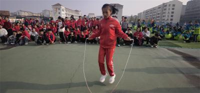 环翠小学：金秋扬朝气 赛场展风采