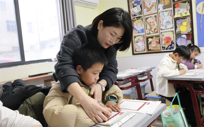 【最美同心人】齐丽丽：用教育之光点亮邻里 以真情实意架起“连心桥”