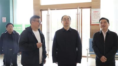 武义泉：坚决守护人民群众健康福祉 以务实作风打赢专项整治攻坚战 