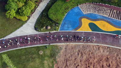 宜城：“运动+美食”助力2026半程马拉松赛事预热 发布时间：2026-04-13 来源：楚都宜城网