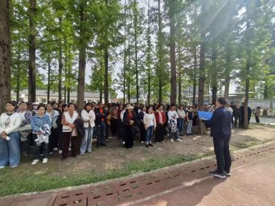 家校同心护成长，安全相伴筑防线——宜城市小河中学召开安全教育家长会  