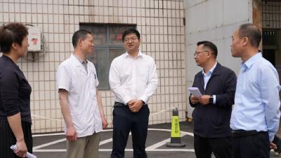 王迪调研工贸分离和经济流量归集工作时强调：精准施策 激发市场活力