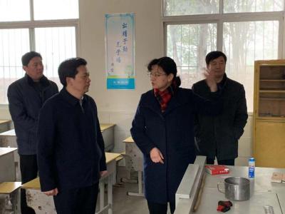 开学季|襄阳市领导来我市检查开学情况