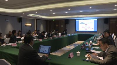 东风汽车股份有限公司来我市考察洽谈