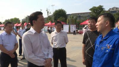 我市启动第18个“安全生产月”宣传活动