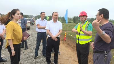 张学林现场督办重点交通项目和乡镇污水处理厂建设工作