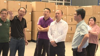 张学林、王燮耀督办重点项目建设
